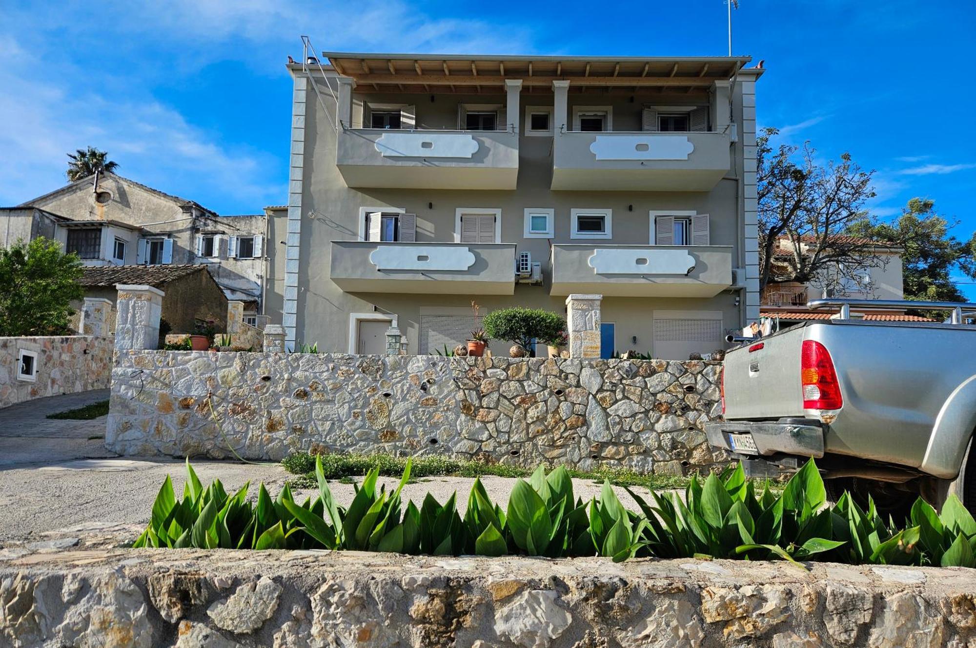 Grey Luxury House Apartman Ípszosz Kültér fotó
