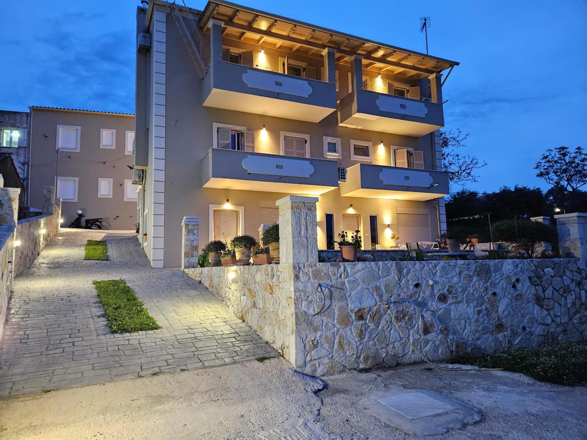 Grey Luxury House Apartman Ípszosz Kültér fotó
