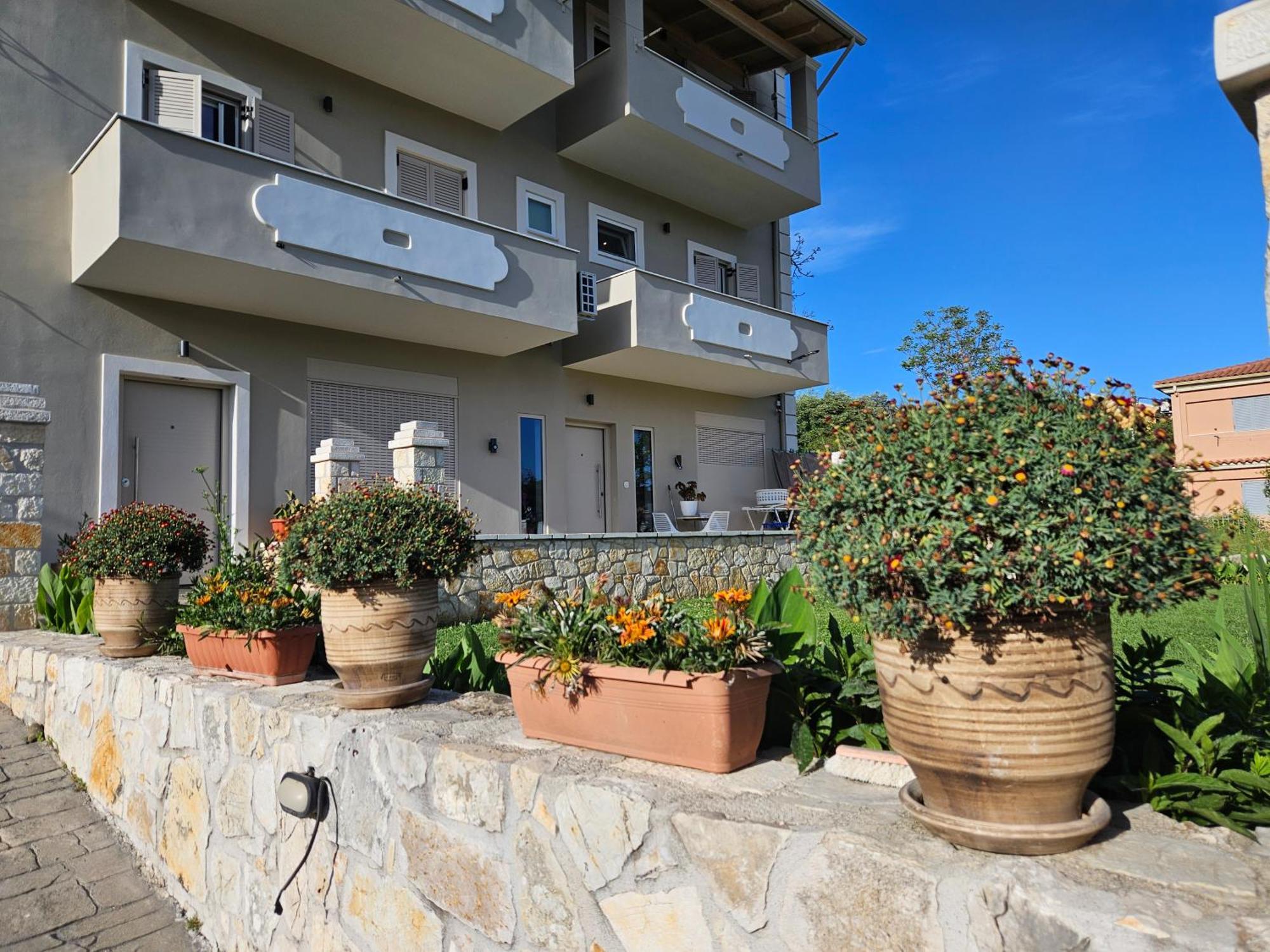 Grey Luxury House Apartman Ípszosz Kültér fotó
