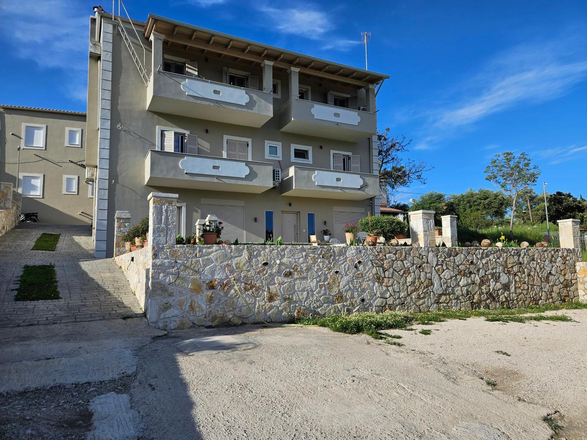 Grey Luxury House Apartman Ípszosz Kültér fotó
