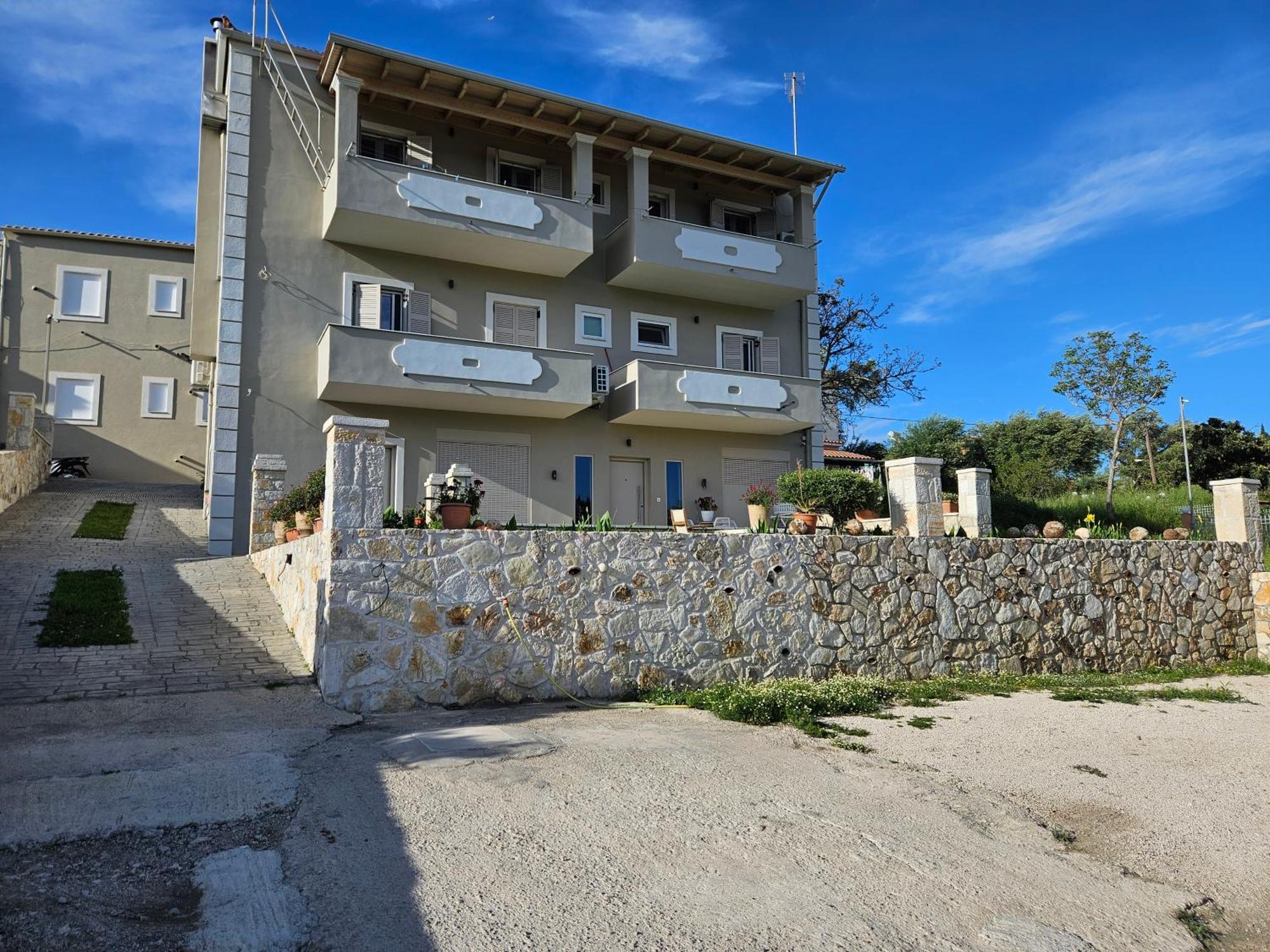 Grey Luxury House Apartman Ípszosz Kültér fotó