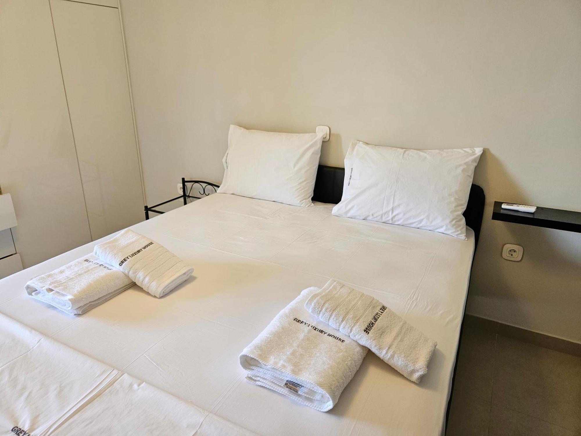 Grey Luxury House Apartman Ípszosz Kültér fotó